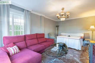 Chalet en venta en Zubia (La)