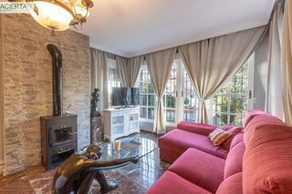 Chalet en venta en Zubia (La)