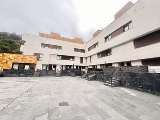 Casa adosada en venta en Pravia