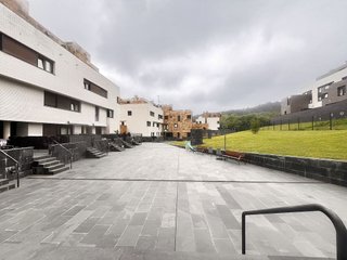 Casa adosada en venta en Pravia