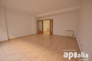 Casa adosada en venta en Sentmenat