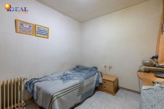 Chalet en venta en Iznalloz