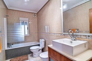 Chalet en venta en Campos de Golf - Villa Martin - Los Dolses en Orihuela