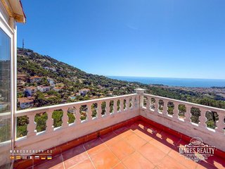 Chalet en venta en Roca Grossa - Serra Brava en Lloret de Mar