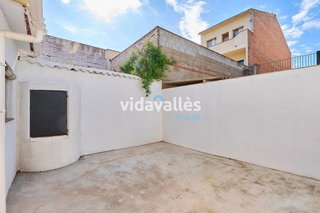 Casa adosada en venta en Llinars del Valles