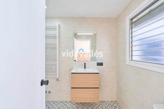 Casa adosada en venta en Llinars del Valles