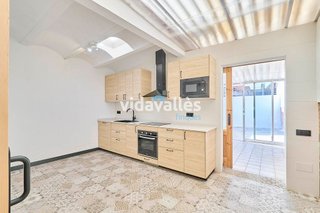 Casa adosada en venta en Llinars del Valles