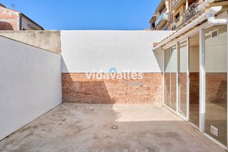 Casa adosada en venta en Llinars del Valles