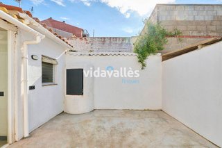 Casa adosada en venta en Llinars del Valles