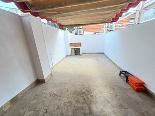 Casa adosada en venta en Passeig Maragall - Zona Estació en Gavà