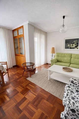 Piso en alquiler en Numancia - San Fernando en Santander