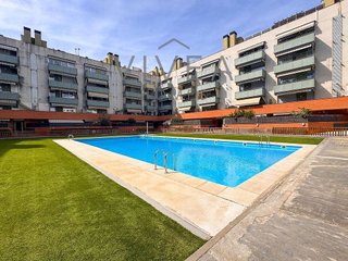 Ático en venta en Les Arenes - La Grípia  Can Montllor en Terrassa