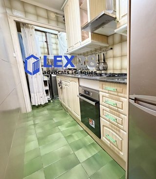 Piso en venta en Artigas - Llefià en Badalona