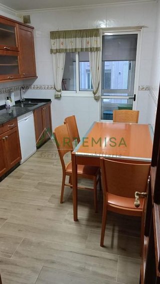 Piso en venta en Alto del Castaño en Narón