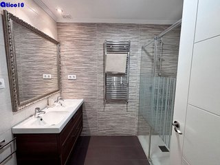 Piso en venta en Santo Domingo en Oviedo