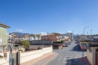 Terreno en venta en Zubia (La)
