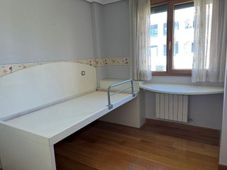 Piso en venta en Valdenoja - La Pereda en Santander
