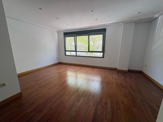 Piso en venta en Santa Rosa - Valdeolleros en Córdoba