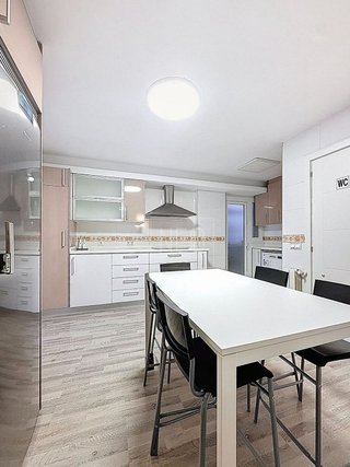 Piso en venta en Cervantes en Granada