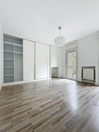 Piso en venta en Cervantes en Granada