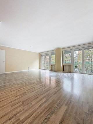 Piso en venta en Cervantes en Granada