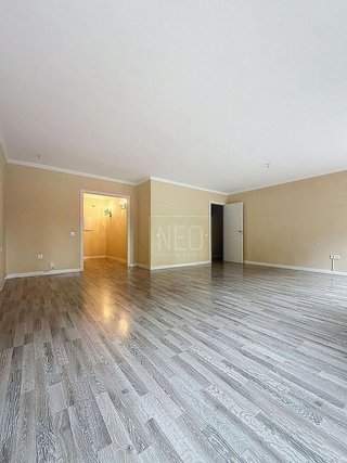 Piso en venta en Cervantes en Granada