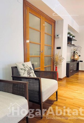 Piso en venta en Avda. de Abril. - 9 de octubre en Sagunto