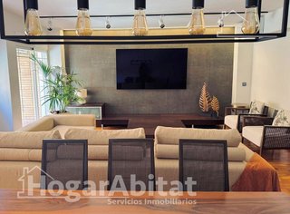 Piso en venta en Avda. de Abril. - 9 de octubre en Sagunto