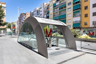 Piso en venta en Camino de Ronda - Rosaleda en Granada