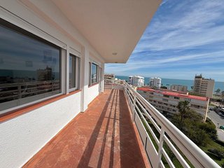 Piso en venta en La Carihuela en Torremolinos
