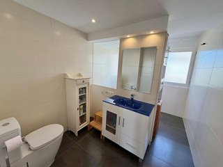 Piso en venta en La Carihuela en Torremolinos