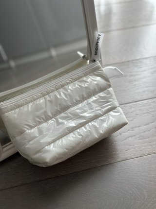 Pochette Audacious bianca