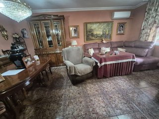 Chalet en venta en Montequinto en Dos Hermanas