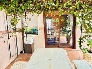 Casa adosada en venta en Zona el Higuerón en Benalmádena