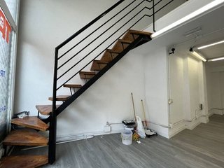 Local comercial en alquiler en Singuerlín - Can Franquesa - Les Oliveres en Santa Coloma de Gramanet