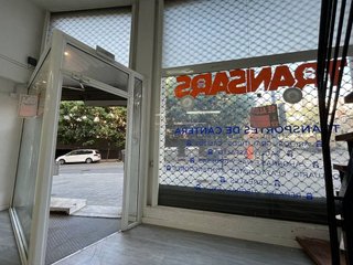 Local comercial en alquiler en Singuerlín - Can Franquesa - Les Oliveres en Santa Coloma de Gramanet