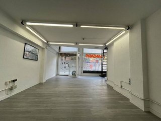 Local comercial en alquiler en Singuerlín - Can Franquesa - Les Oliveres en Santa Coloma de Gramanet