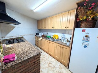 Casa adosada en venta en El Raval - Safaretjos en Santa Coloma de Gramanet