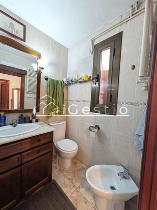 Casa adosada en venta en El Raval - Safaretjos en Santa Coloma de Gramanet