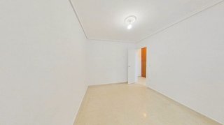 Piso en venta en Tres Huertas - El Torrejón - El Cerezo en Sevilla