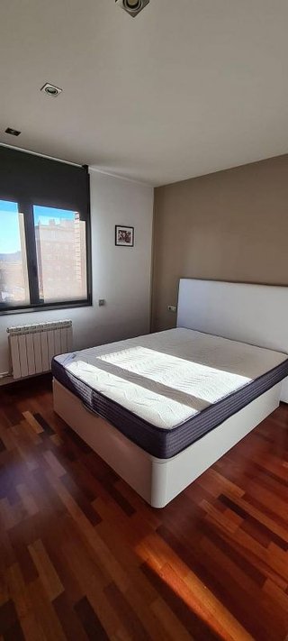 Piso en venta en El Sucre-Universitat en Vic