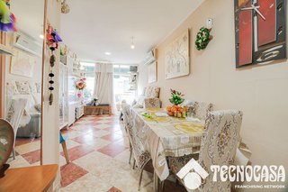 Piso en venta en Artigas - Llefià en Badalona