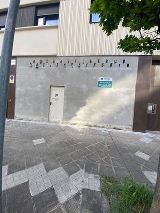 Local comercial en alquiler en Lezkairu en Pamplona