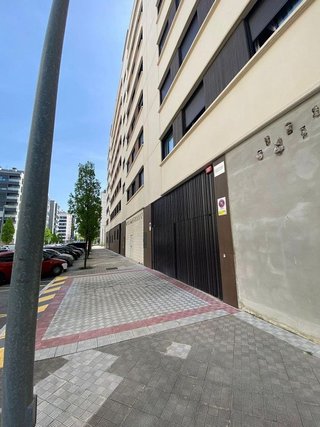 Local comercial en alquiler en Lezkairu en Pamplona