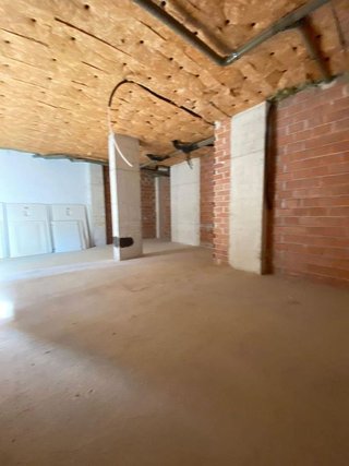 Local comercial en alquiler en Lezkairu en Pamplona