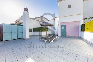 Ático en venta en Navas en Barcelona