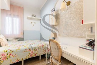 Ático en venta en Navas en Barcelona