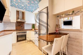 Ático en venta en Navas en Barcelona