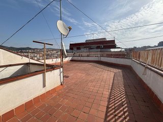 Piso en venta en Santa Rosa - Can Mariner en Santa Coloma de Gramanet