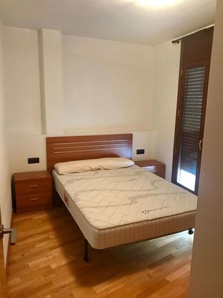 Piso en alquiler en Centro en Teruel